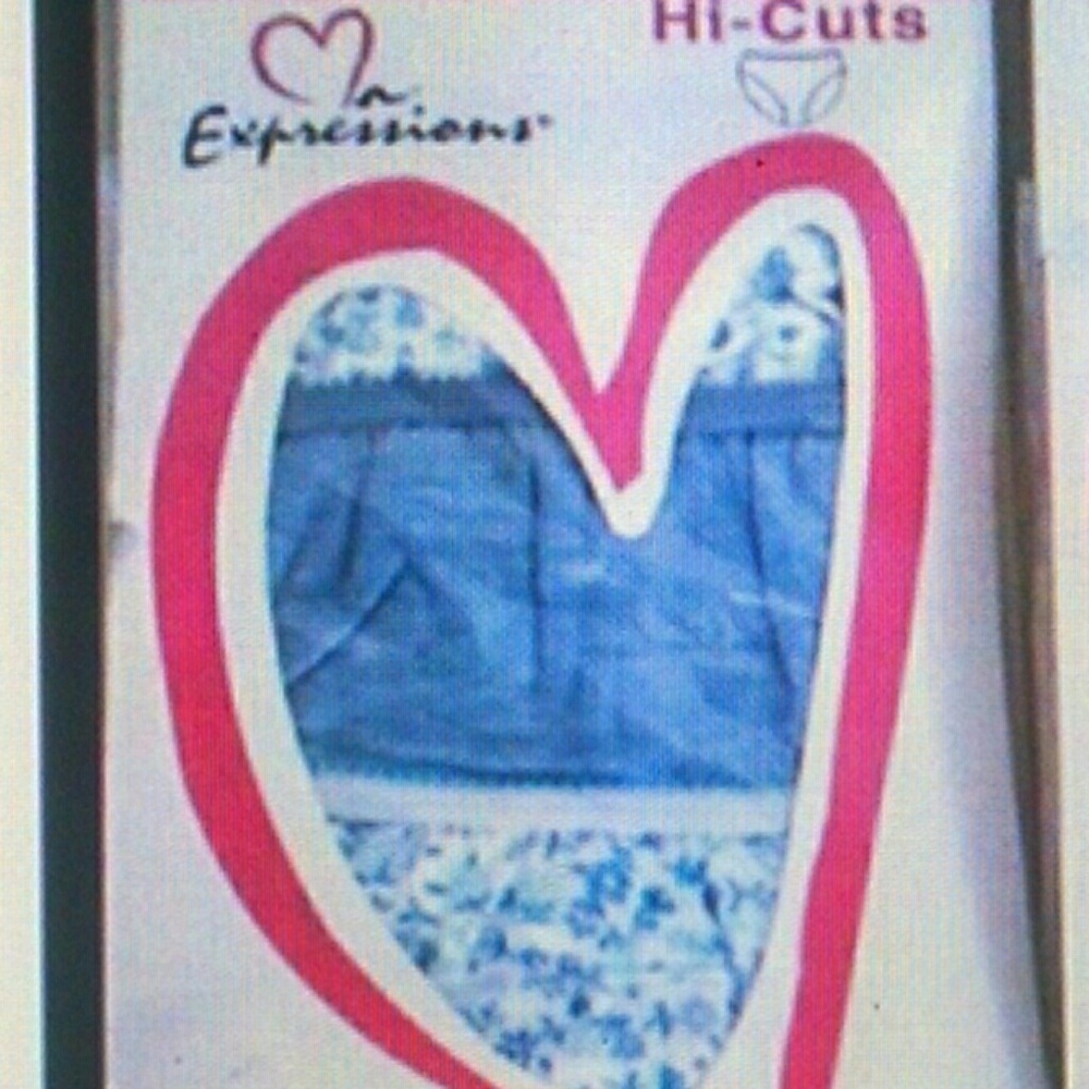 Vintage rare 3 high-cut soft panties underwear set - Picture 2 of 2